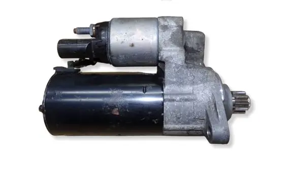 Skoda Octavia Mk2 (1Z) Starter motor 02E911023H