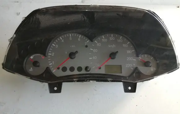 Ford Focus Speedometer (instrument cluster)