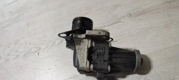Nissan Qashqai EGR valve 7172RBT046160 70632002 H8201411538