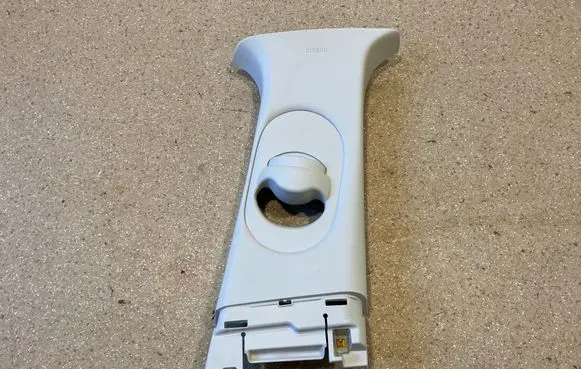 Hyundai Ioniq 5 (B) pillar trim (top) 85841GI000