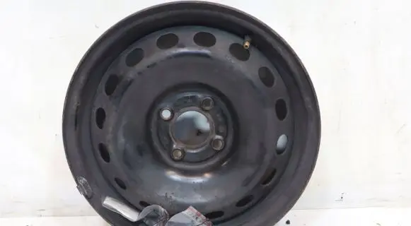 Dacia Dokker R15 steel rim 