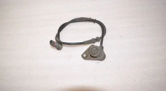 Mercedes-Benz C W202 ABS brake wheel speed sensor A2025401617 A2025400617