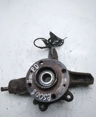 Peugeot 5008 Front wheel hub
