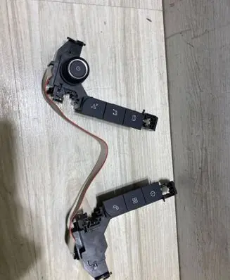 Peugeot Expert Multifunctional control switch/knob 98081732ZD