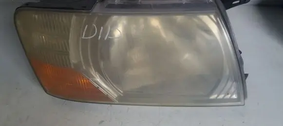 Mitsubishi Pajero Headlight/headlamp 10087419