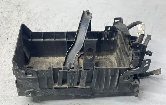 Opel Zafira C Battery box tray 13354420 20939478