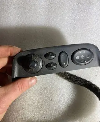 Renault Scenic I Sound control switch 7700430456