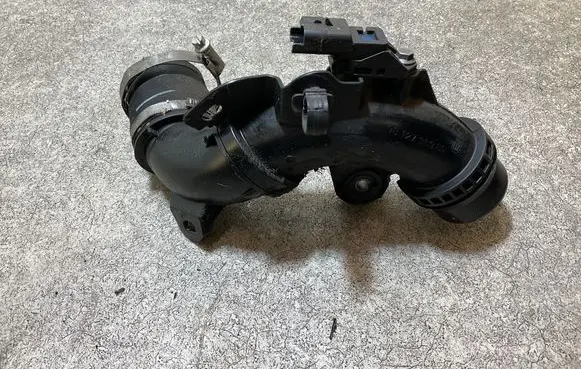 Opel Grandland X Air intake hose/pipe 9812736080