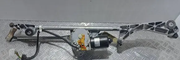Mercedes-Benz C W203 Front wiper linkage and motor A2038200342 404518 4173C
