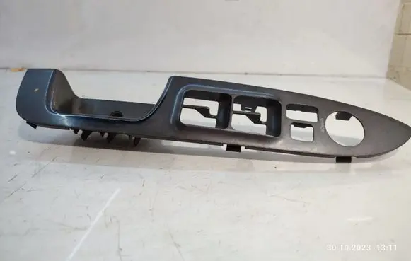 KIA Carens II Other interior part 935701D000