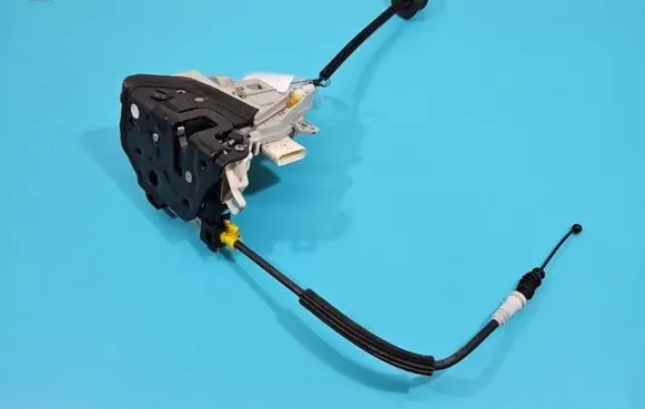 Audi A4 S4 B8 8K Rear door lock 8K0839015C IMPRK1434243
