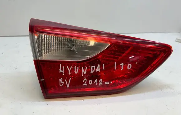 Hyundai i30 Rear/tail lights E96697 120202B E96720