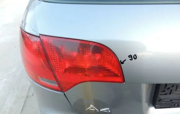 Audi A4 S4 B7 8E 8H Tailgate rear/tail lights