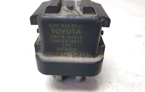 Toyota Corolla Verso AR10 Glow plug pre-heat relay 2861067010