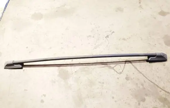 Nissan Quest Roof bar rail