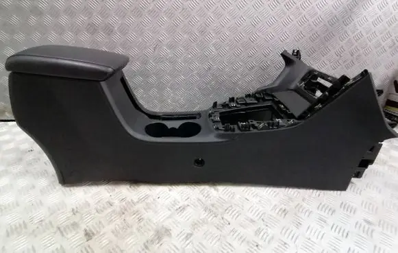 MG ZS Armrest 10717140