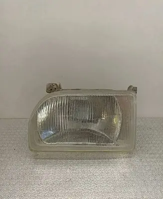 Ford Escort Headlight/headlamp 41522 41523