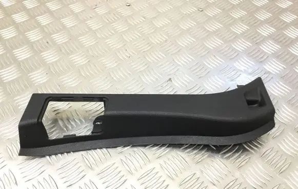 BMW X5 F15 (D) pillar trim (bottom) 7308708