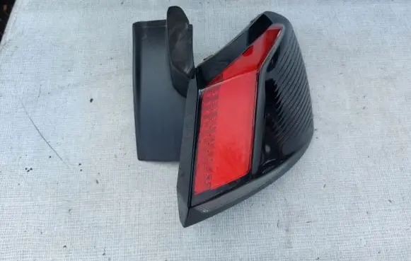 Peugeot 3008 II Rear/tail lights 9810477080