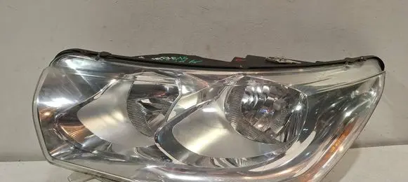 Citroen C4 II Headlight/headlamp 9687308280