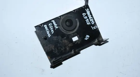 Dacia Sandero Fuel filter bracket/mount holder 215142702R