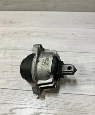 BMW 7 F01 F02 F03 F04 Engine mount bracket G2036040 6862351