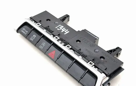Audi Q3 F3 A set of switches 83A925301G 10175201