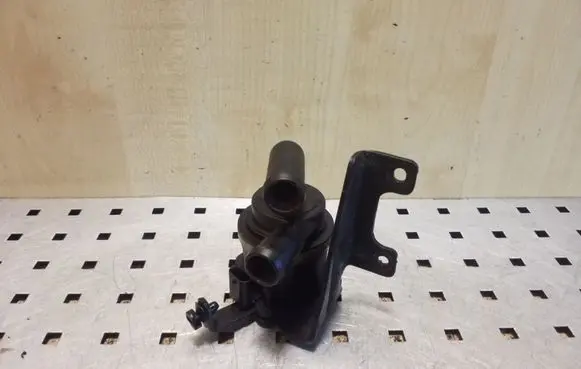 Audi A6 S6 C7 4G Electric auxiliary coolant/water pump 5N0965561A