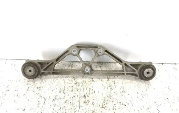 Audi A8 S8 D3 4E Rear differential/diff mount bracket 4E0599285