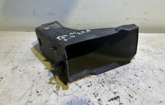BMW X3 G01 Intercooler air guide/duct channel 22677510 7400004 2267751