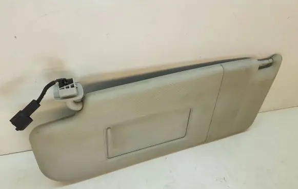 Volkswagen Golf V Sun visor 1K0857551