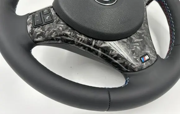 BMW 1 E82 E88 Steering wheel