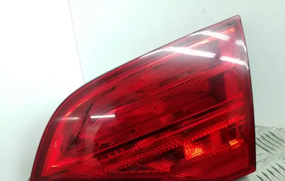 Audi A4 S4 B8 8K Tailgate rear/tail lights 8K9945094