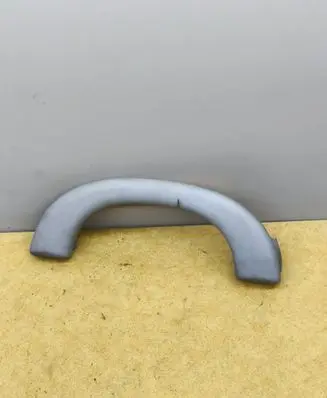 Mercedes-Benz E W211 Front interior roof grab handle A2118100051