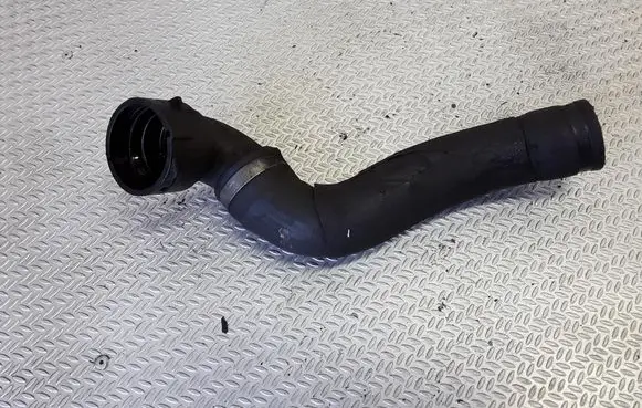 Mercedes-Benz E W210 Engine coolant pipe/hose