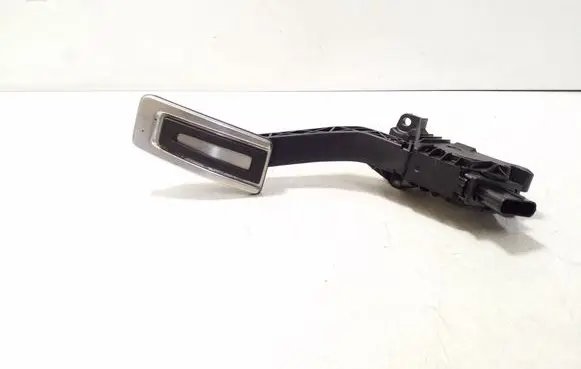 Volkswagen Golf VIII Accelerator throttle pedal 5Q2723503F