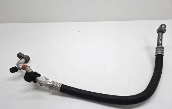Ford Focus Air conditioning (A/C) pipe/hose JX6119N602