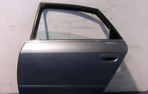 Audi A6 S6 C5 4B Rear door