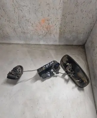 Renault Trafic II (X83) Loading door lock 8200008469