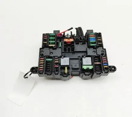 Mercedes-Benz A W177 Fuse module A1779061002