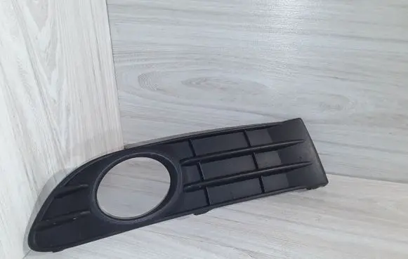 Volvo S40 Front fog light trim/grill 30744920