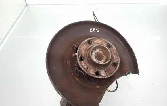 Volvo S60 Rear wheel hub spindle/knuckle 9200624