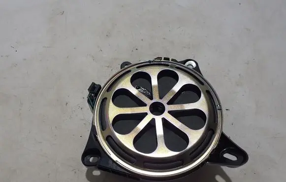 Mercedes-Benz GLE W167 Front door speaker A1678203700