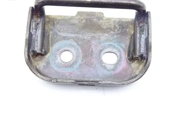 Mitsubishi Pajero Tailgate lock loop/hook striker 
