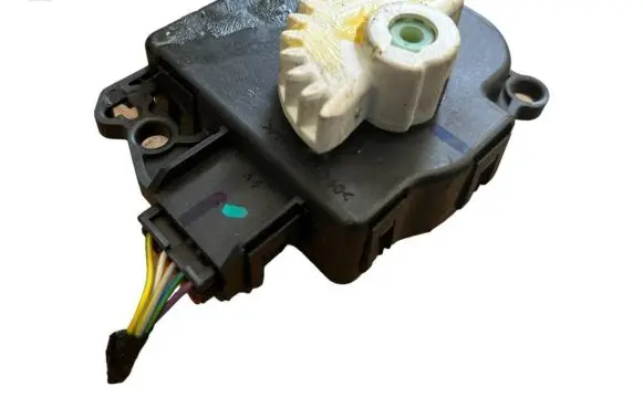Ford Transit Courier Air flap motor/actuator AV1119E616EA