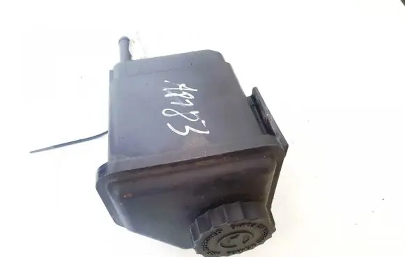 Power steering fluid tank/reservoir