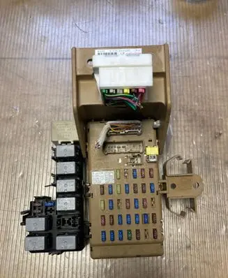 Subaru Forester SH Fuse box set 82201FG000 002072