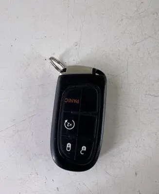Jeep Cherokee Ignition key/card 1470A35T P68105078AE 68105078AE