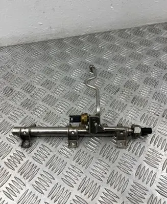 BMW 1 E81 E87 Fuel main line pipe 7537319