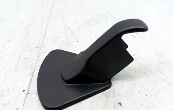 Volkswagen Jetta VI Other interior part 8P0886197